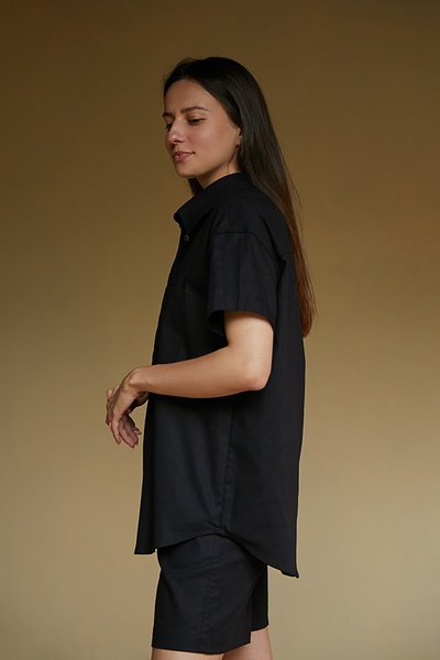 Short sleeve shirt made of 100% linen Black