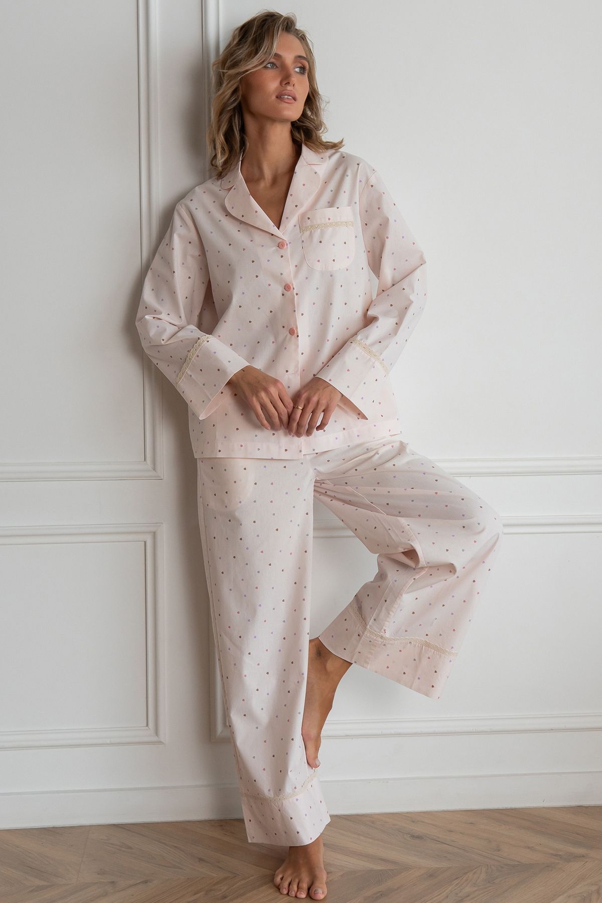 Cotton pajamas with lace Love is