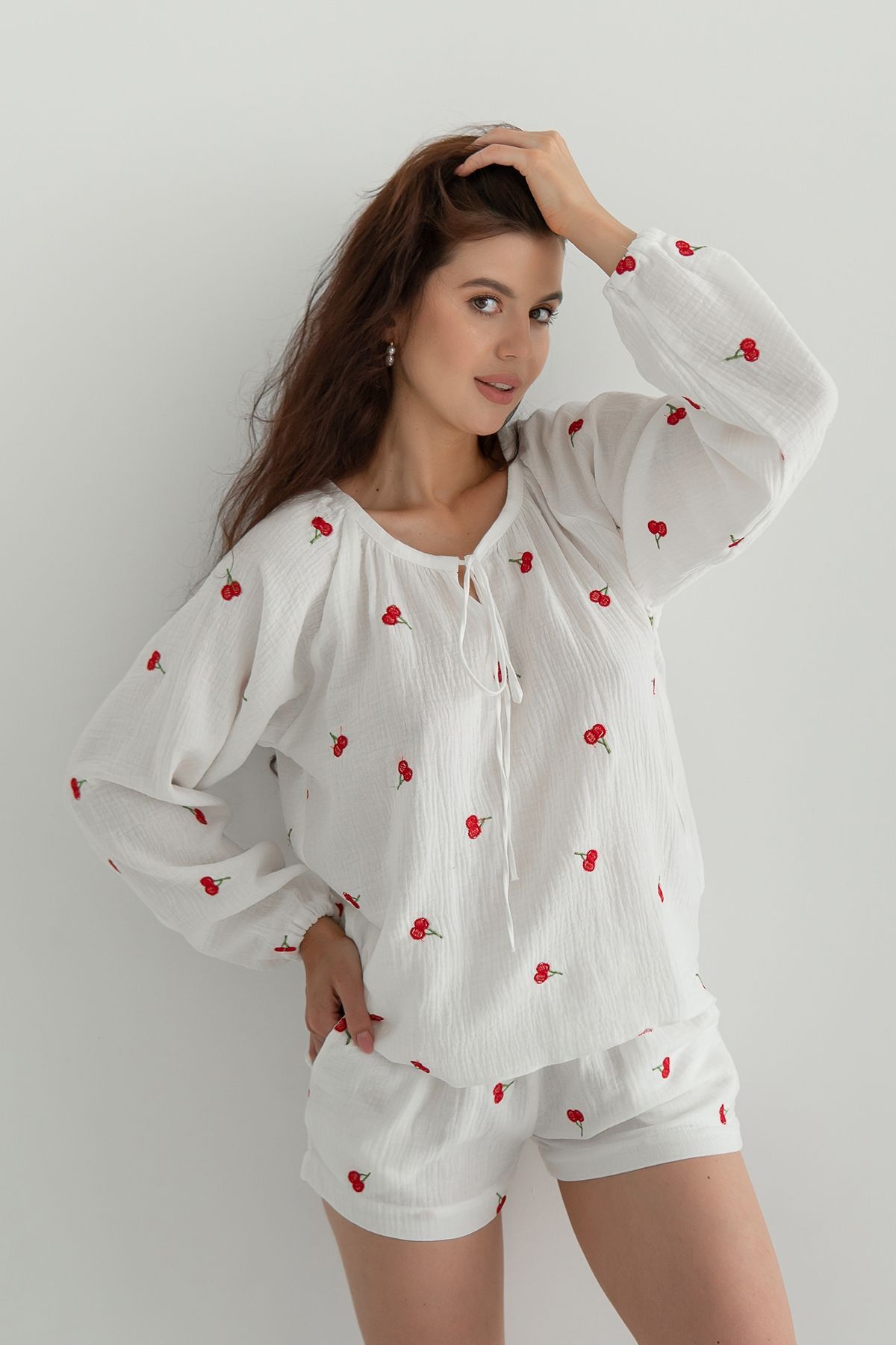 Сорочка з вишивкою з мусліну Cherry (M/L) ML0085-38-60 фото